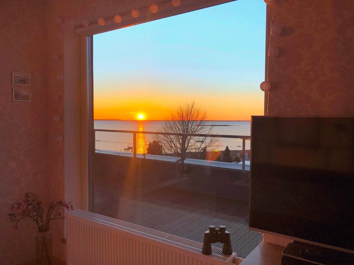Sunset Dream Apartment With A Panoramic Seaview Haapsalu Dış mekan fotoğraf